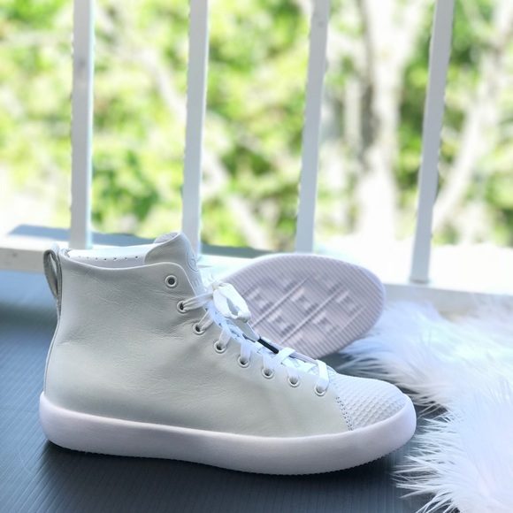 NWT Converse Rare AllStar Modern HI White Angel W - Picture 5 of 8